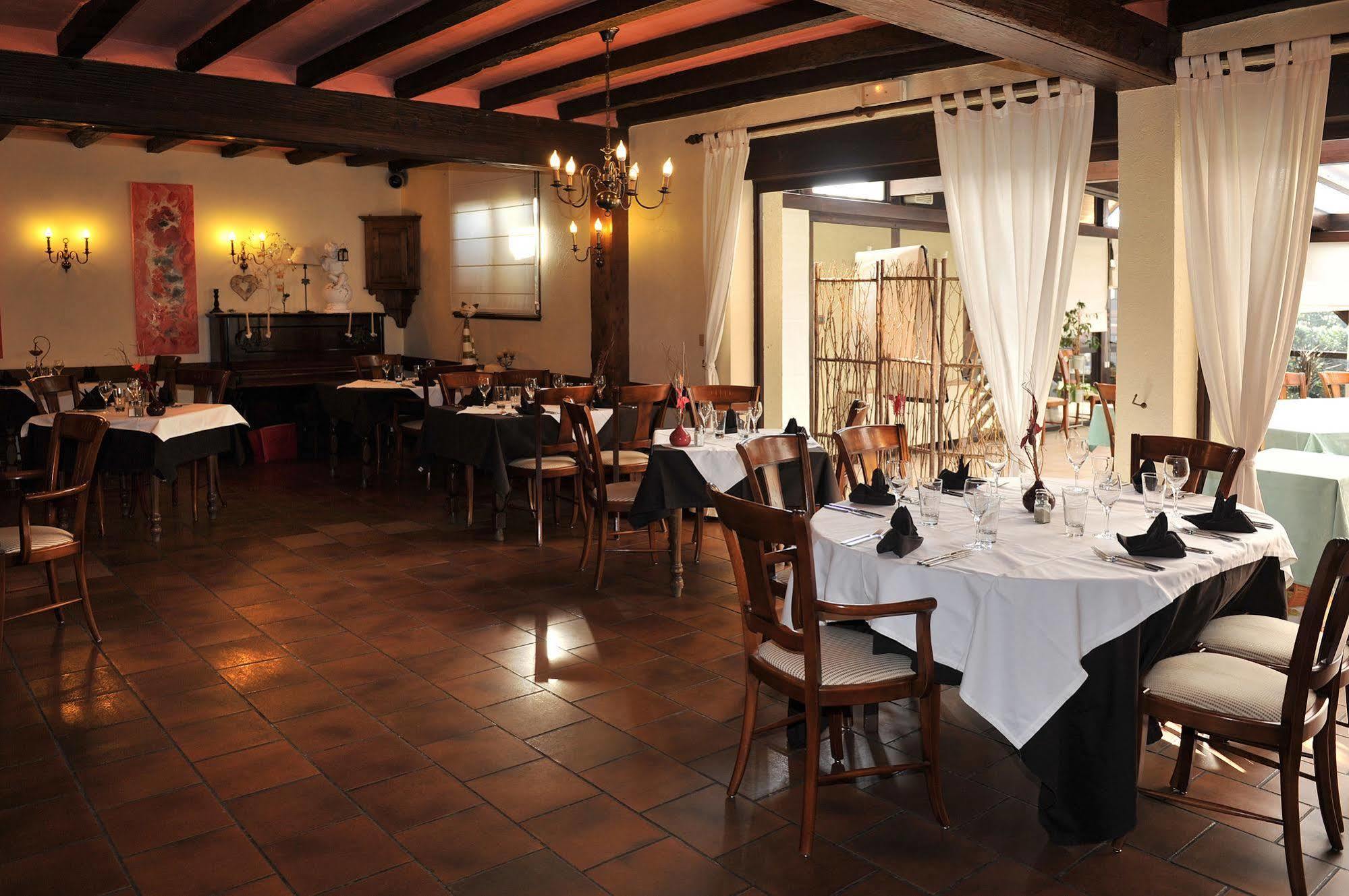 Sud Hotel Huttenheim Exteriér fotografie