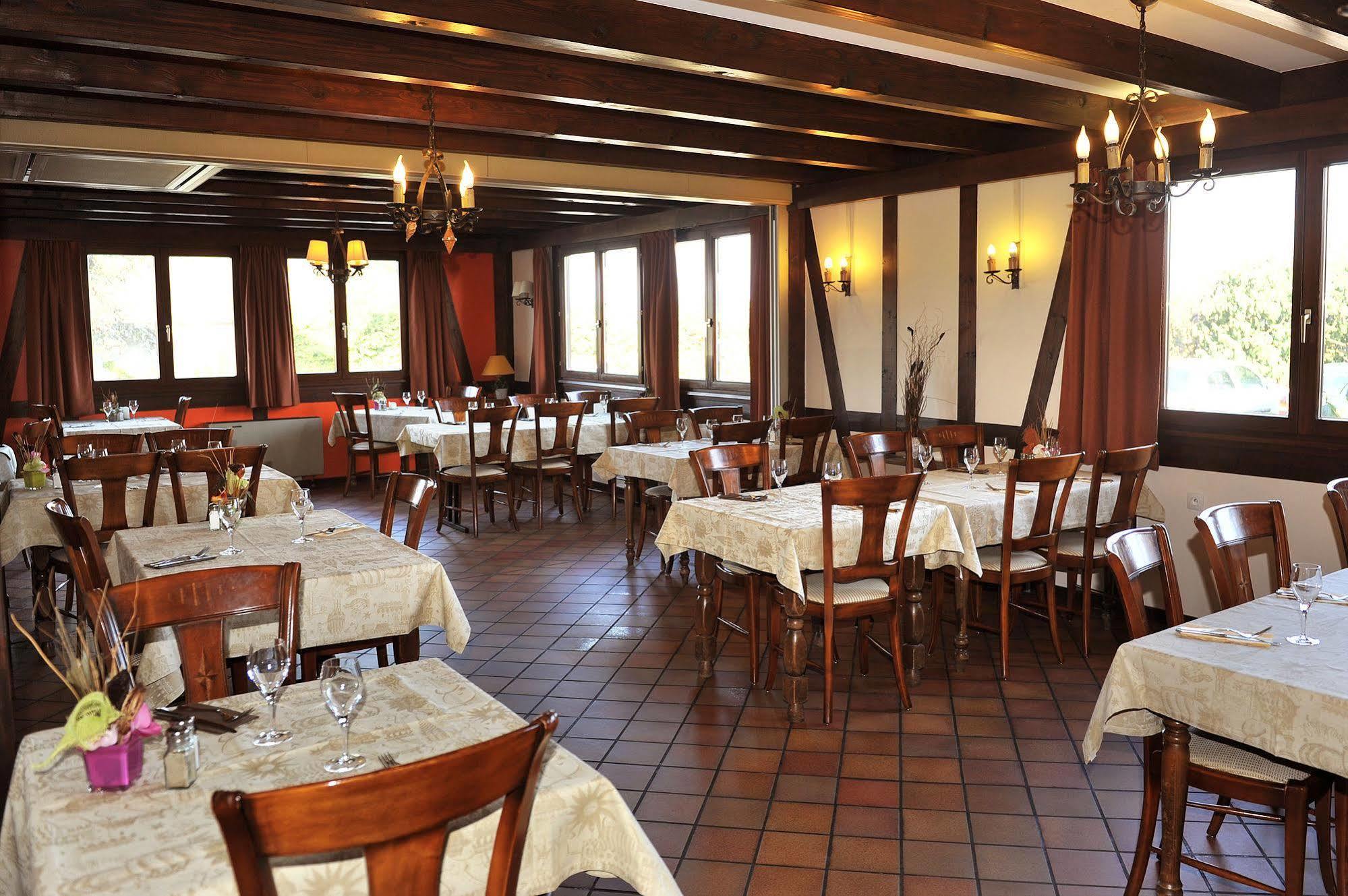 Sud Hotel Huttenheim Exteriér fotografie